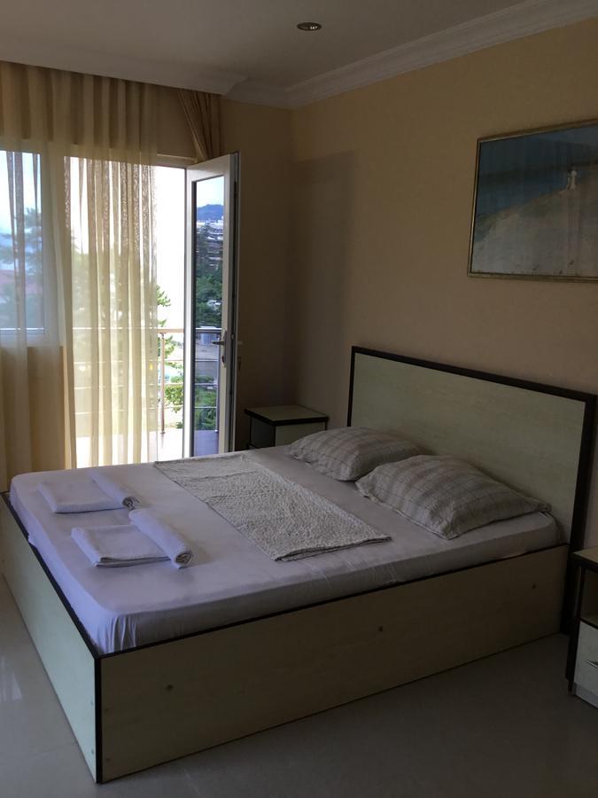 Sunny Land Hotel Czakwi Zewnętrze zdjęcie